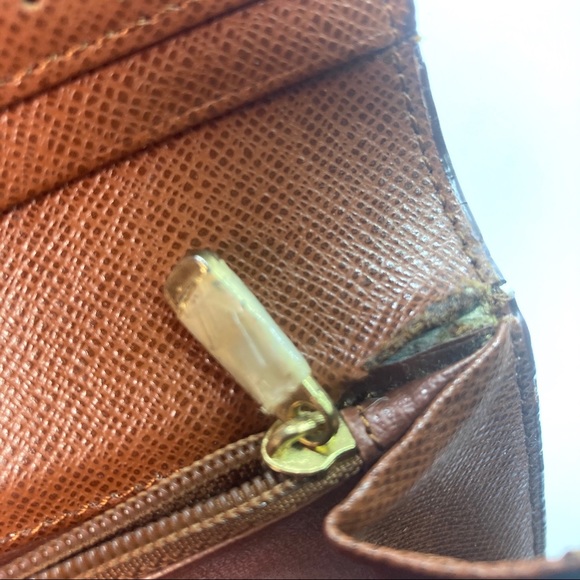 Louis Vuitton Monogram Vintage Long Wallet - Picture 5 of 15